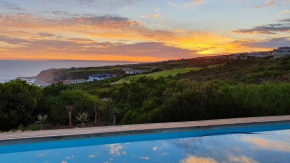 Luxury Home located on Pinnacle Point Golf Estate